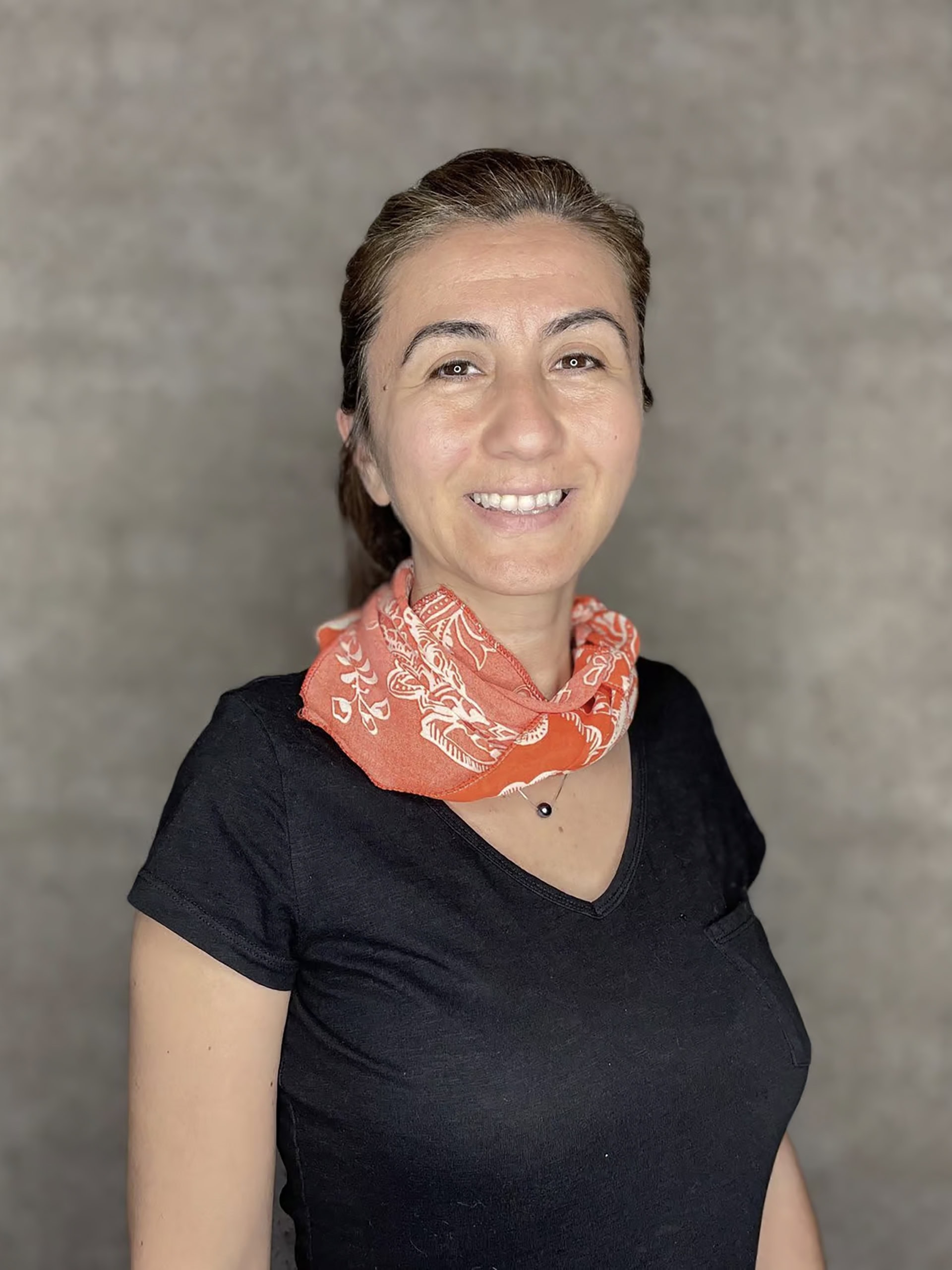 Beyza Bal-2560x1920--close-up